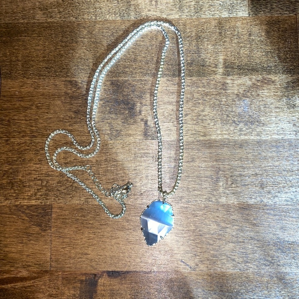 Long kendra scott necklace